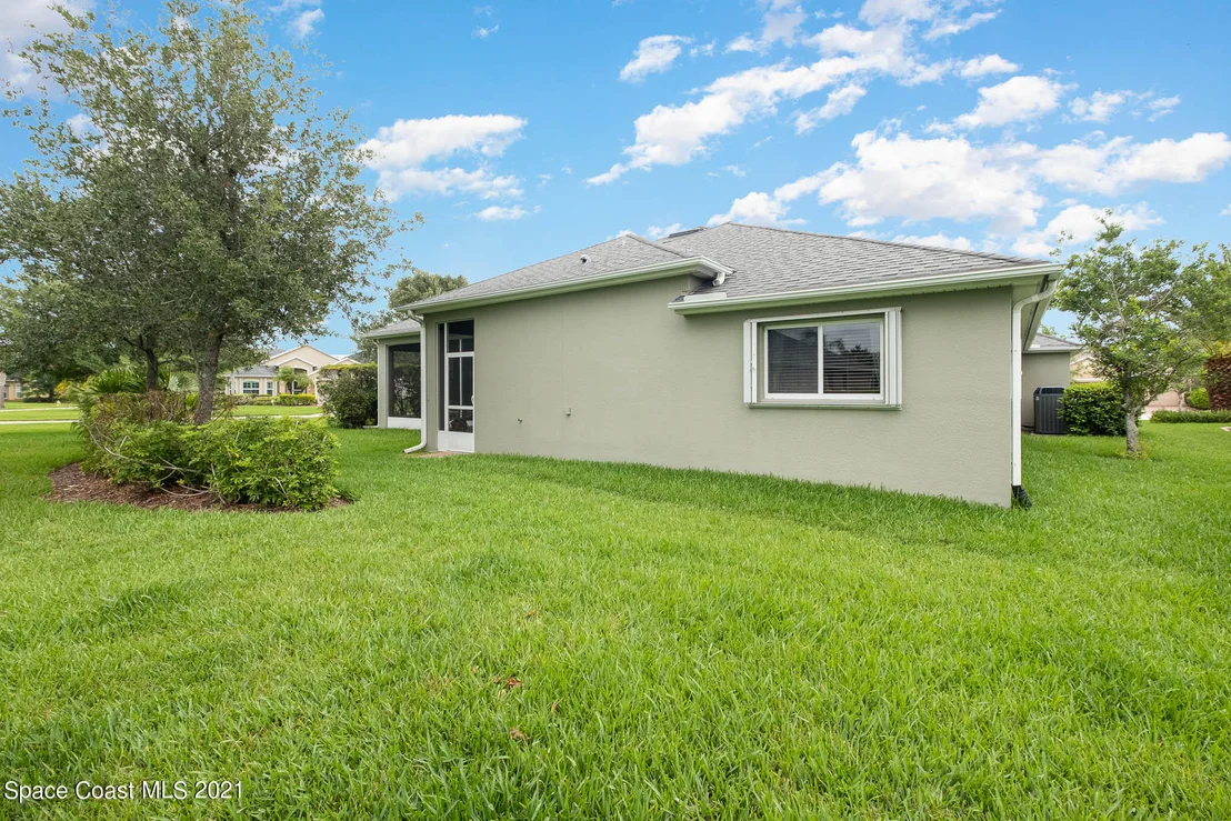Photo of 6912 Keplar Drive