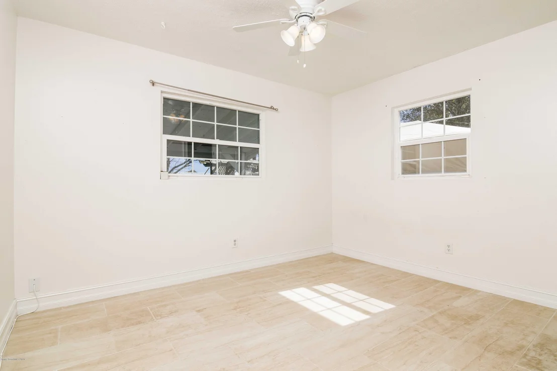 Photo of 1332 Estridge Drive