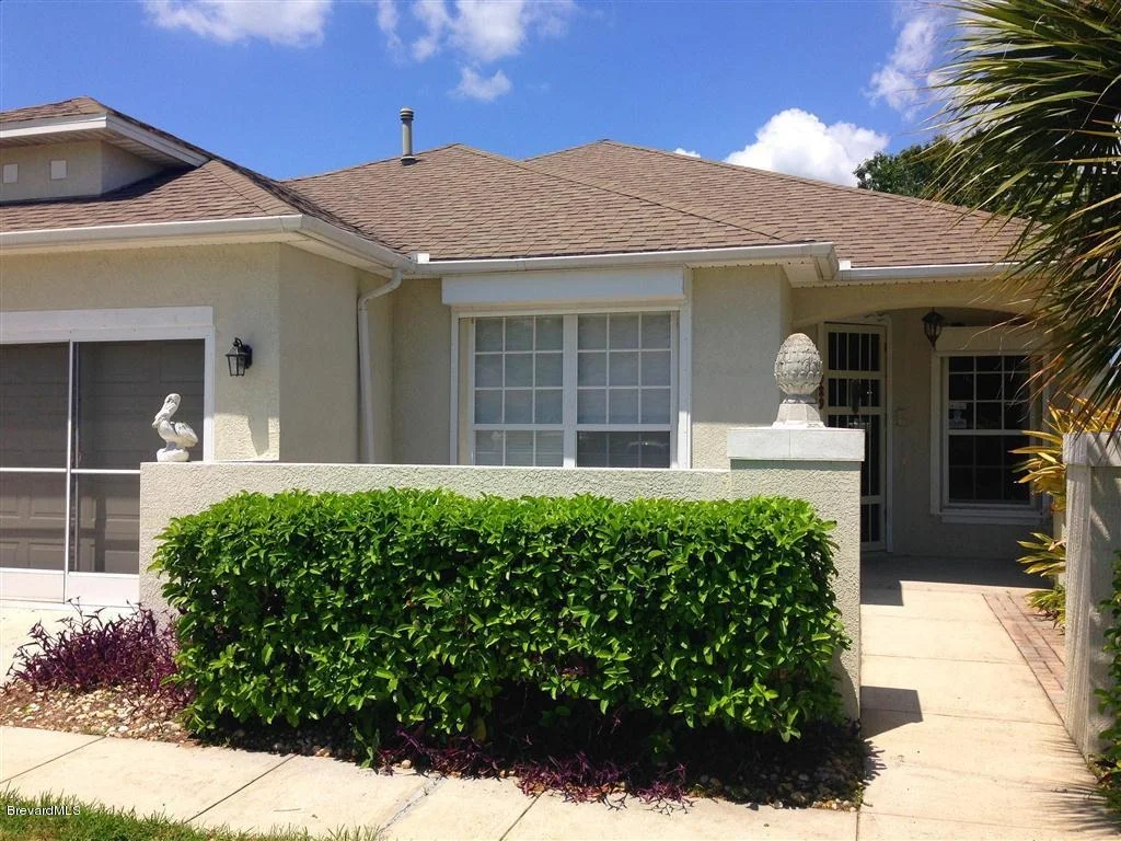 Photo of 989 Riviera Point Drive
