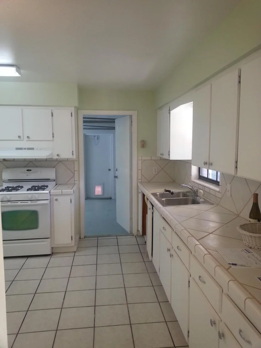 Photo of 1442 Floyd Drive