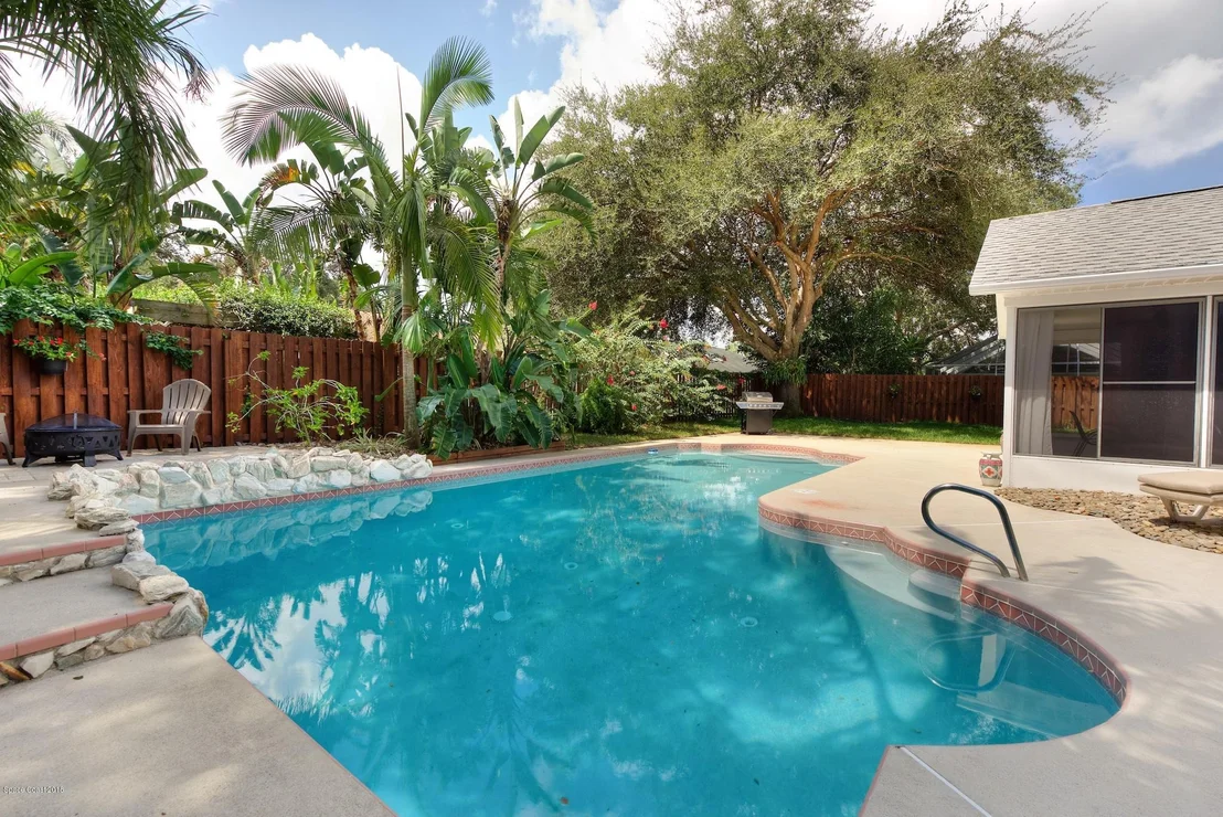Photo of 3372 Lake View Circle