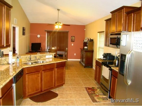 Photo of 1459 Corbett