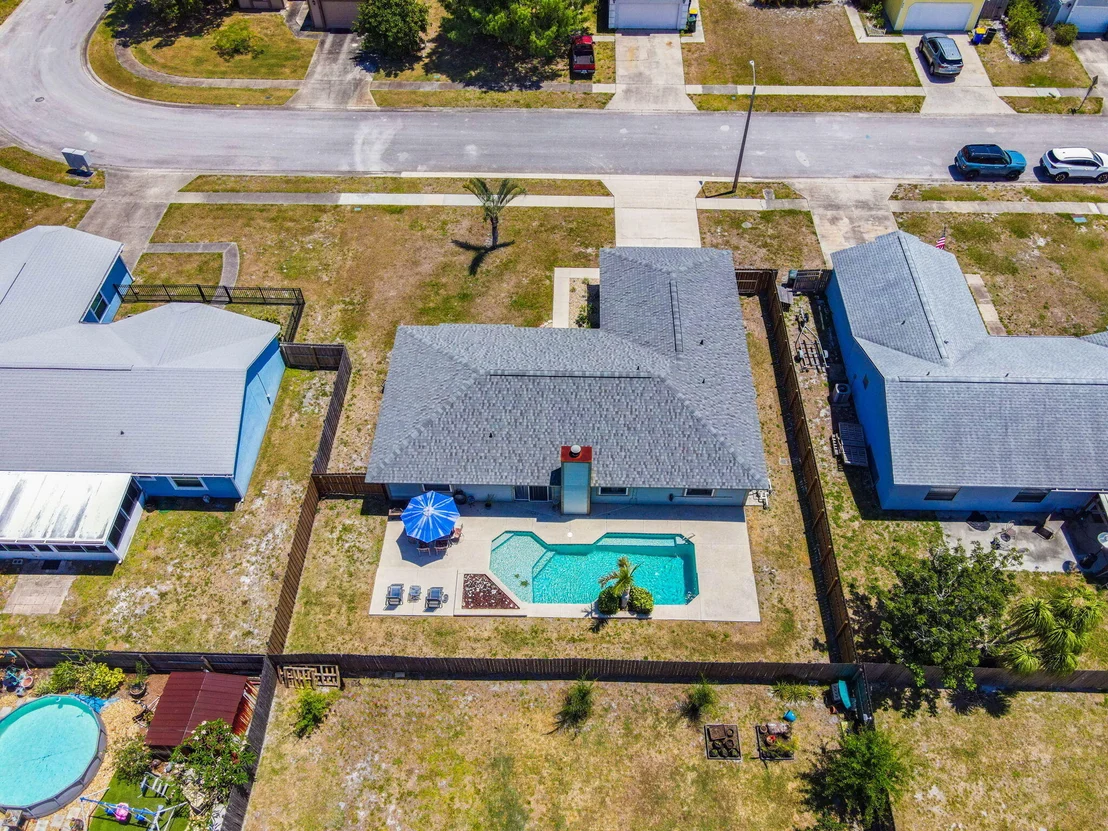 Photo of 857 Pine View Avenue