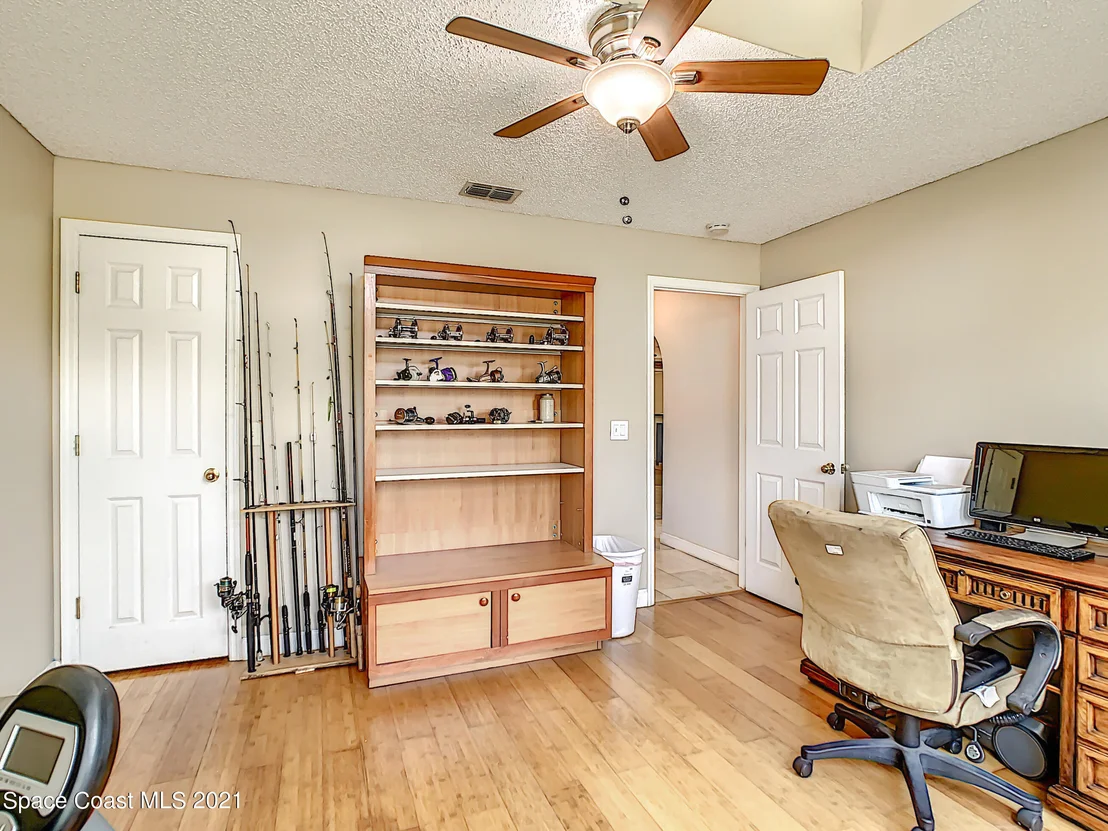 Photo of 4087 Four Lakes Drive