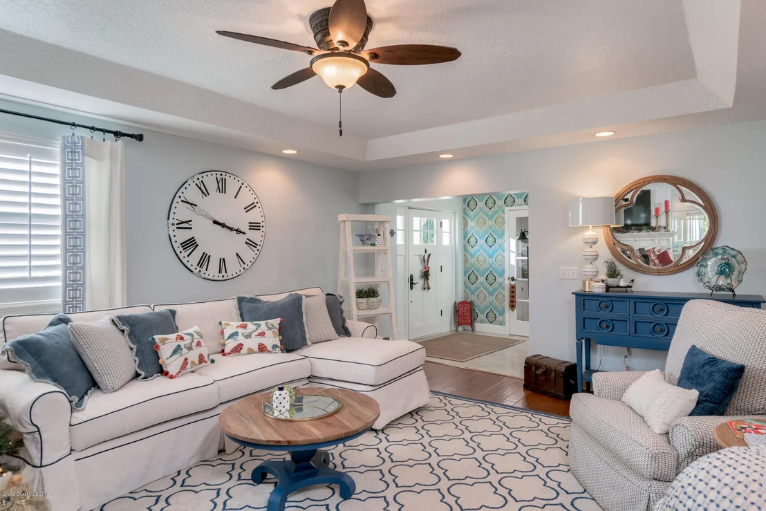 Photo of 905 Magnolia Drive