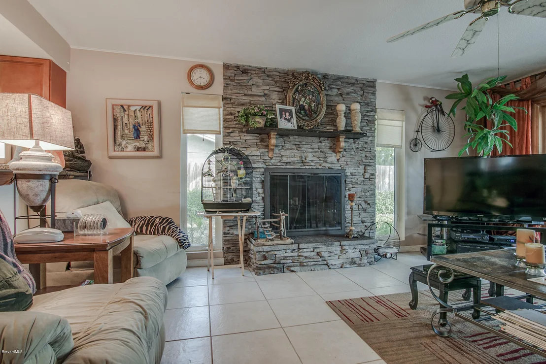 Photo of 177 Sand Pine Road