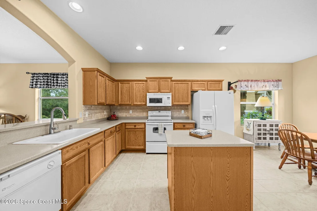 Photo of 511 Waterside Circle