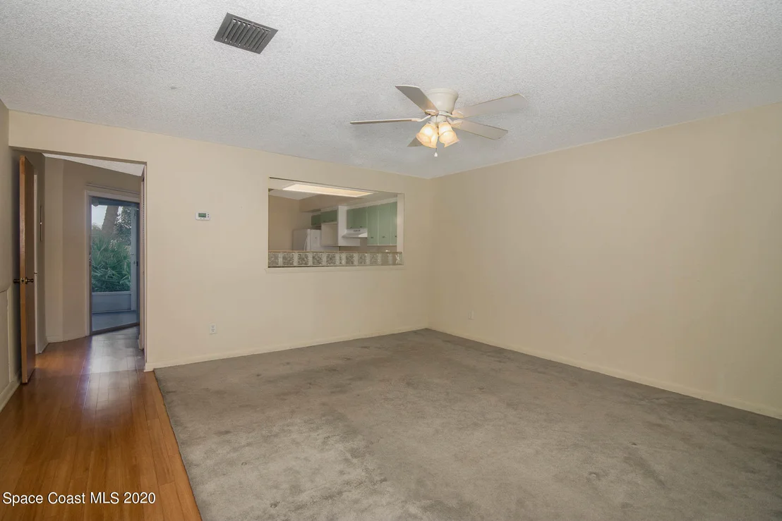 Photo of Unit 40 at 1882 Murrell Road