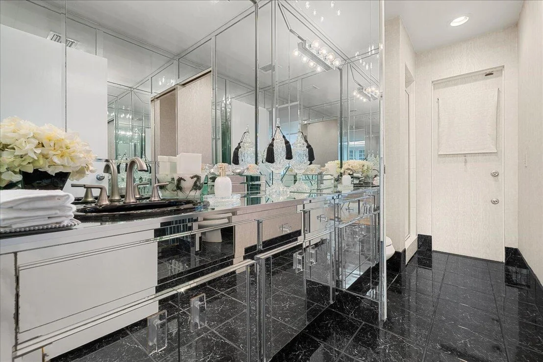 Photo of 716 Malibu Lane