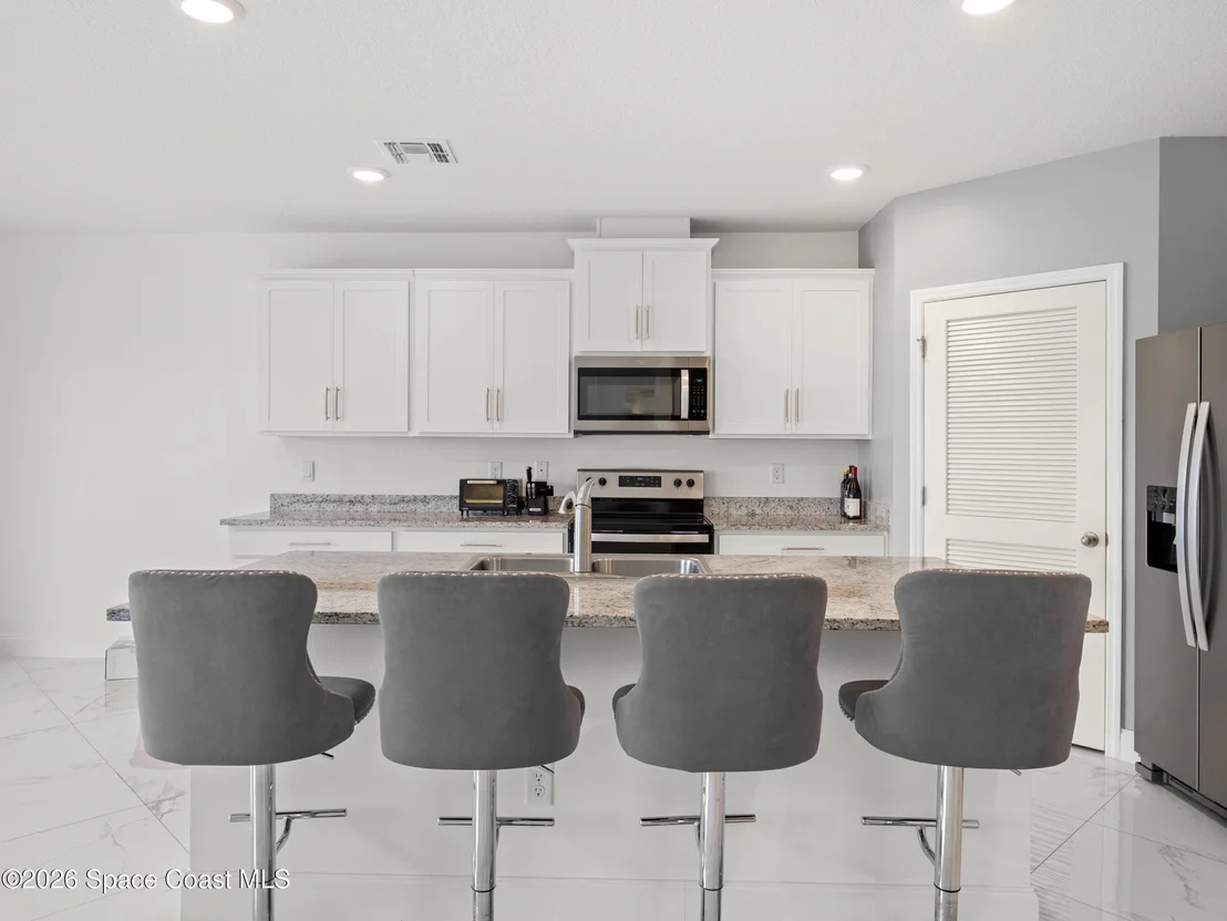 Photo of 6815 Topaz Drive