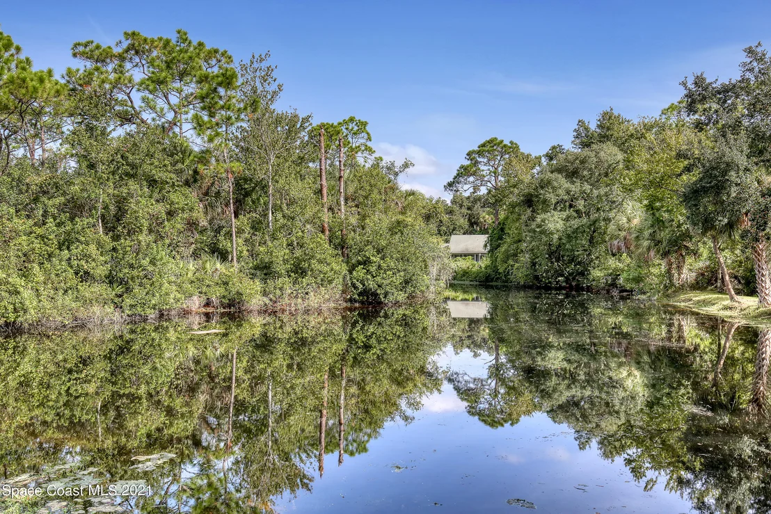 Photo of 4240 Deerwood Trail