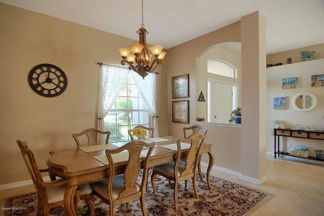 Photo of 6127 Arlington Circle