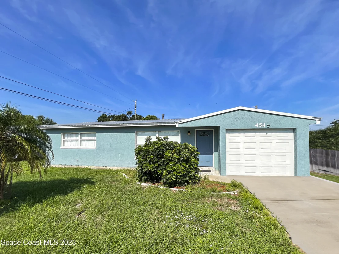 Photo of 454 Camel Circle
