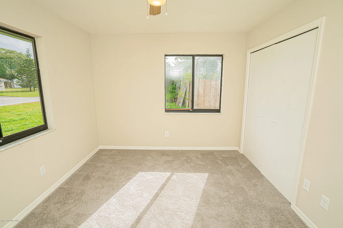 Photo of 2520 Umbrella Tree Drive