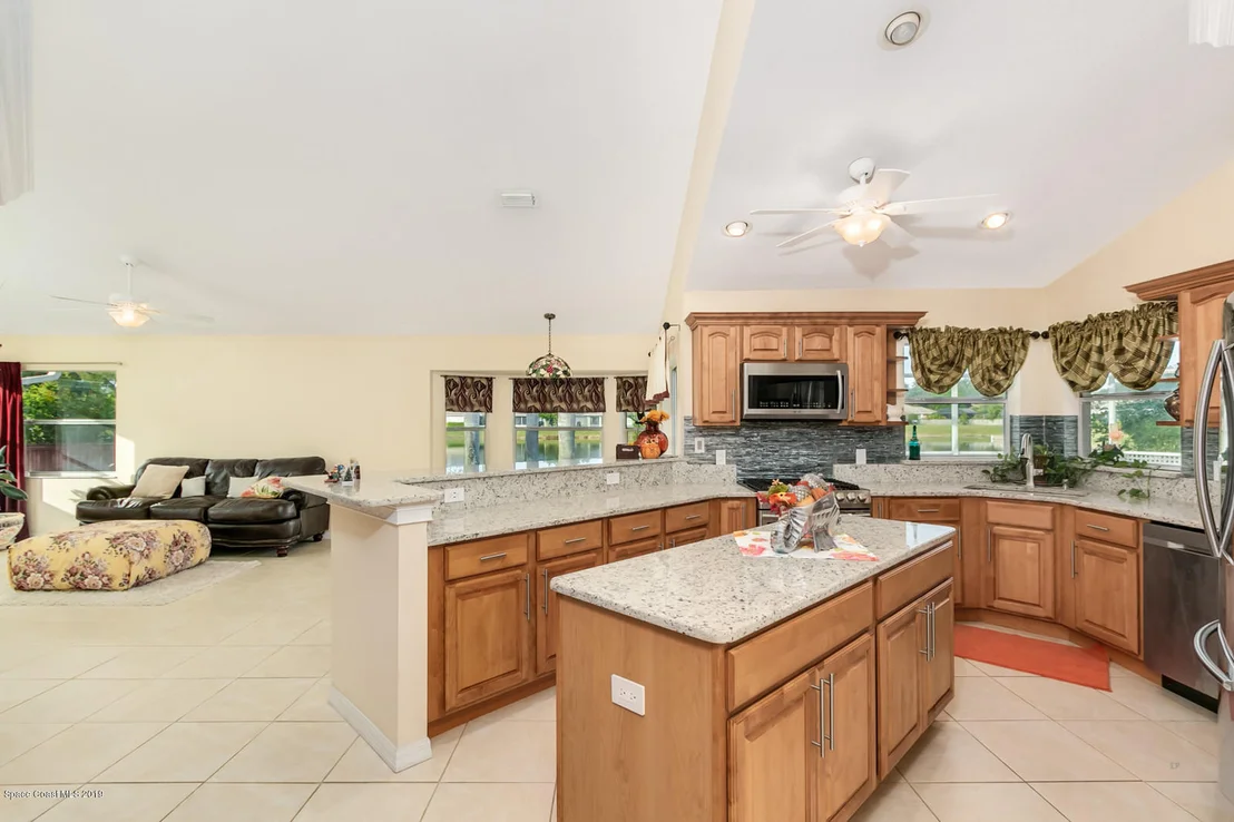 Photo of 3068 Pineda Crossing Drive S