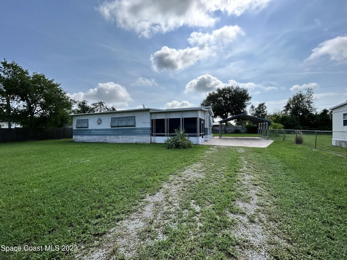 Photo of 3319 Turnbull Road