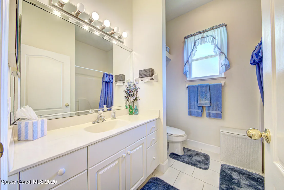 Photo of 1155 Tuckaway Drive