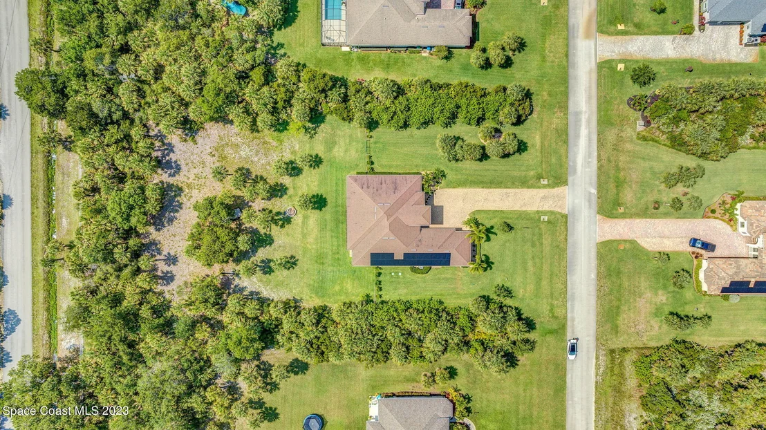 Photo of 2372 Westhorpe Drive