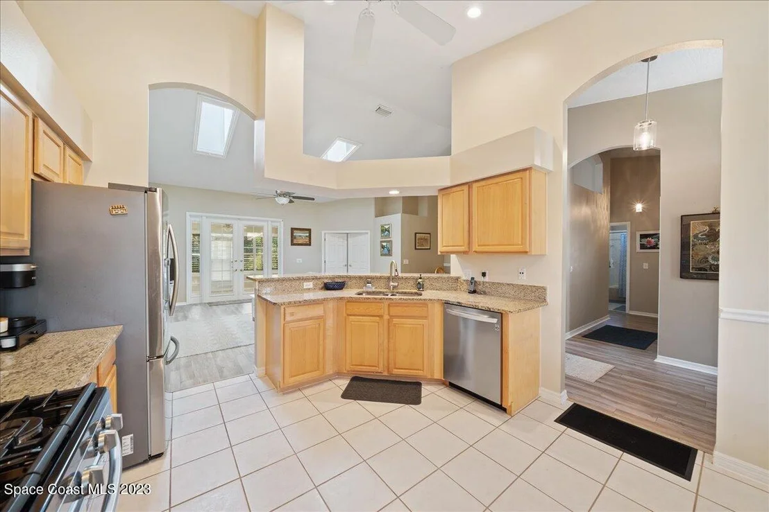 Photo of 7685 Candlewick Drive