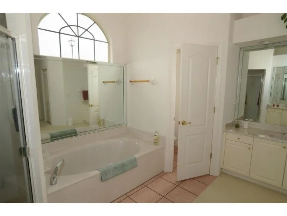 Photo of 1046 Fieldstone