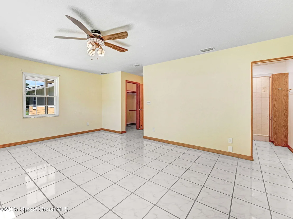 Photo of 6570 Whispering Pines Lane