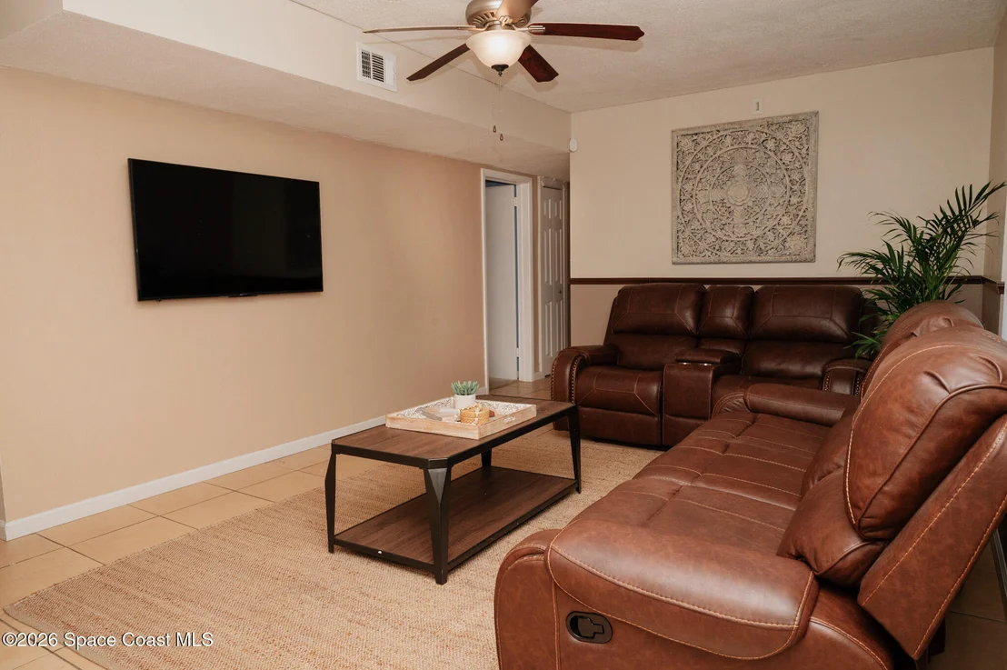 Photo of 633 Wisteria Drive