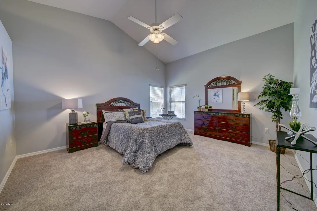 Photo of 2084 Lionel Drive