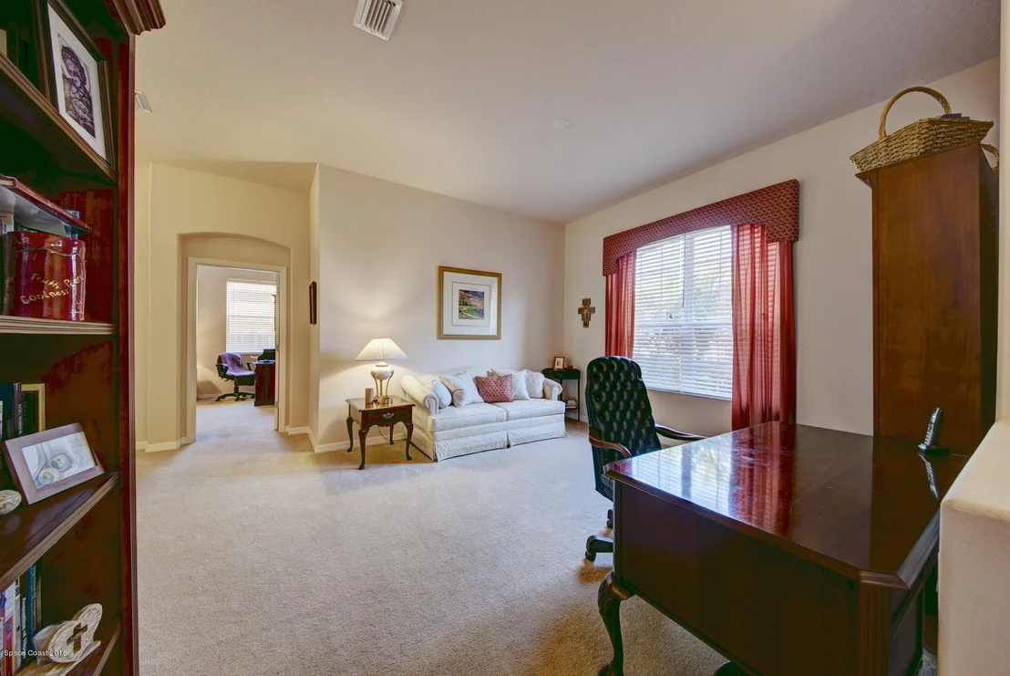 Photo of 4668 Alamanda Drive