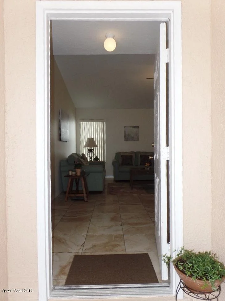 Photo of 1109 Goldenrod Circle NE