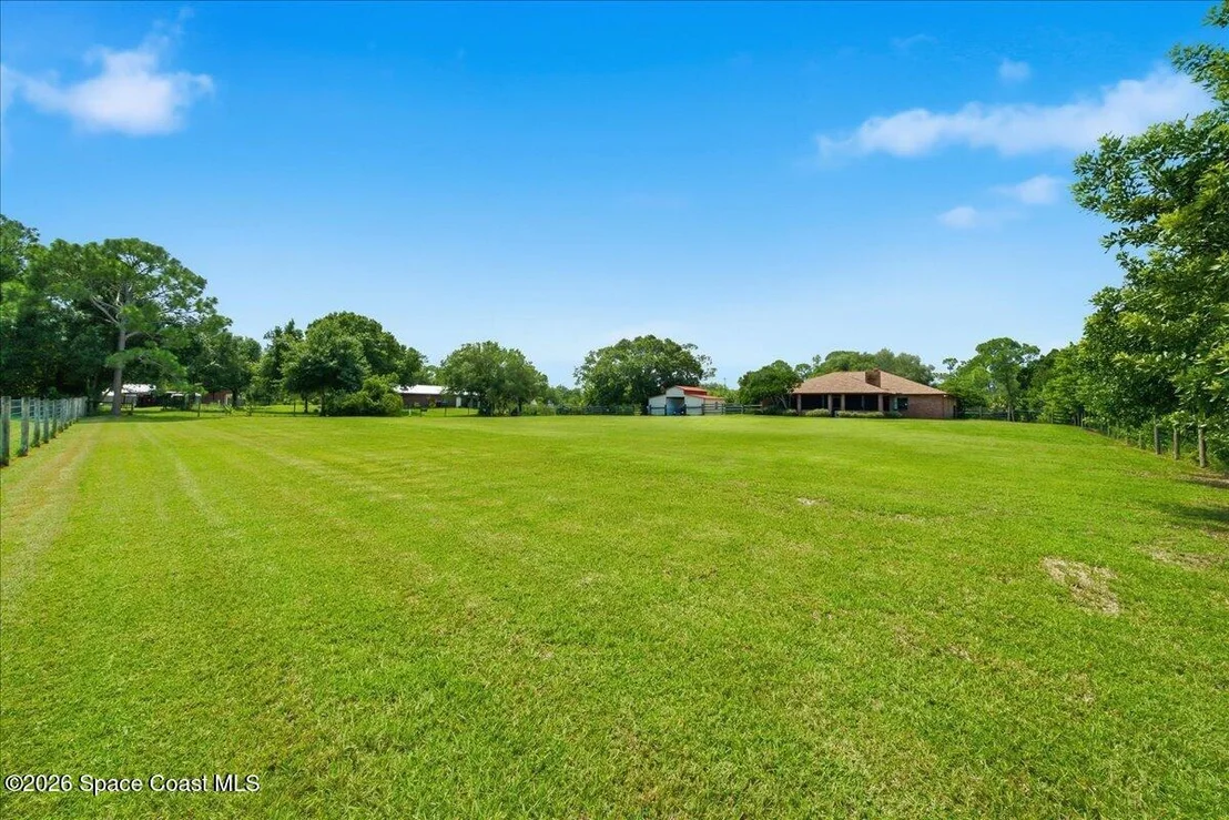 Photo of 2785 Beran Lane
