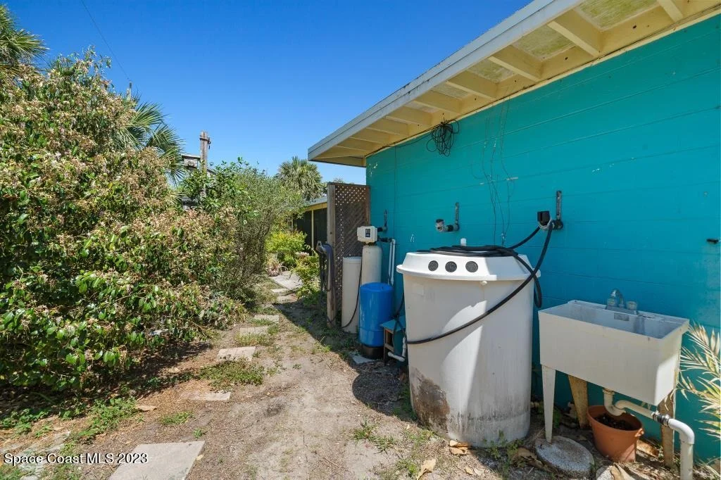 Photo of 120 Rita Boulevard
