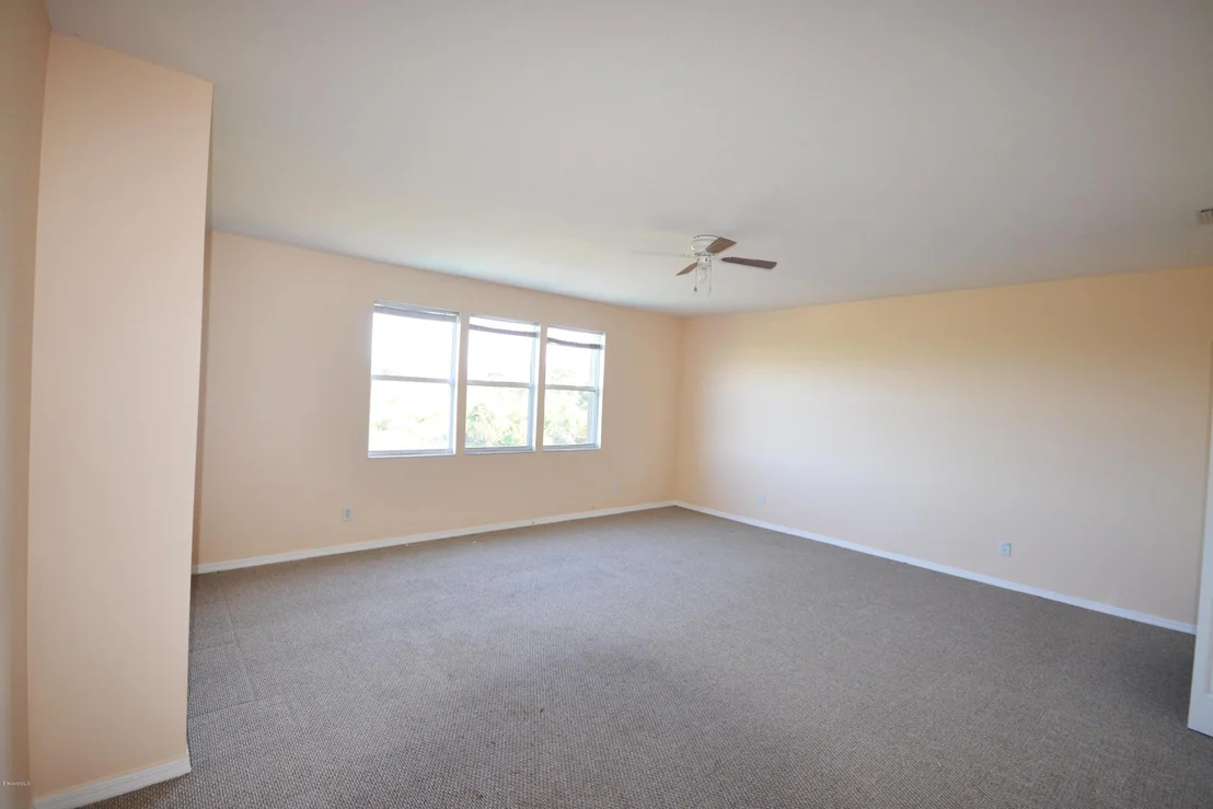 Photo of 3436 Peninsula Circle