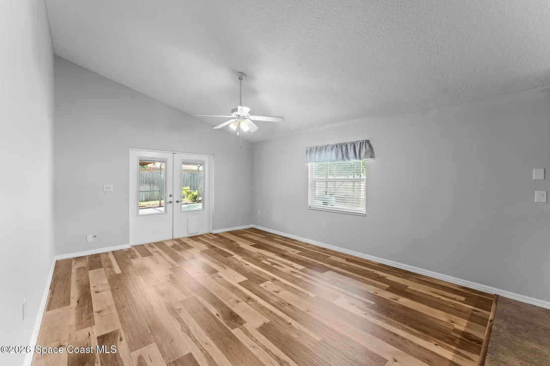 Photo of 1227 Creek Side Circle