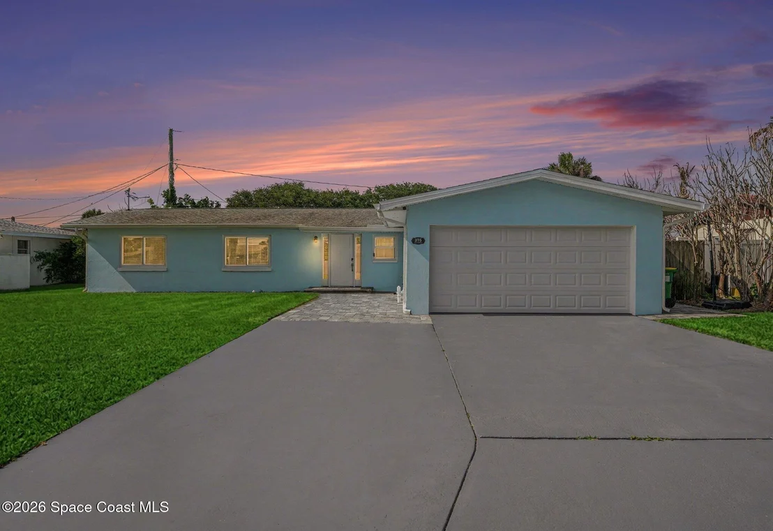 Photo of 375 Cyprus Drive