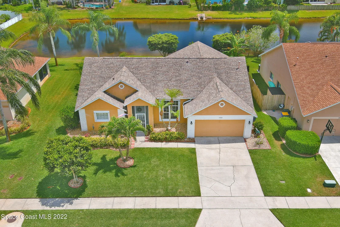 Photo of 1005 Pelican Lane