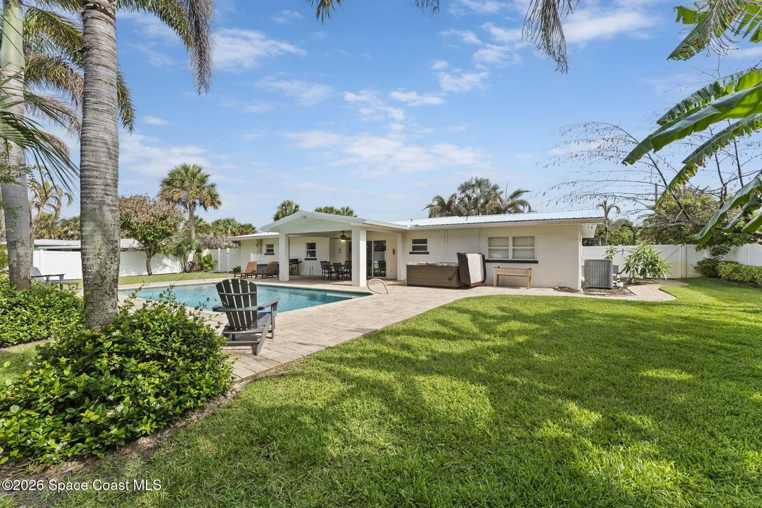Photo of 415 Hibiscus Trail