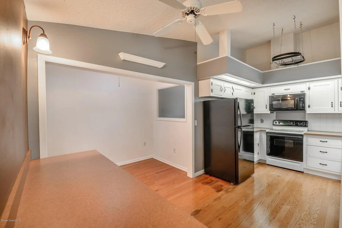 Photo of 386 Myrtlewood Road