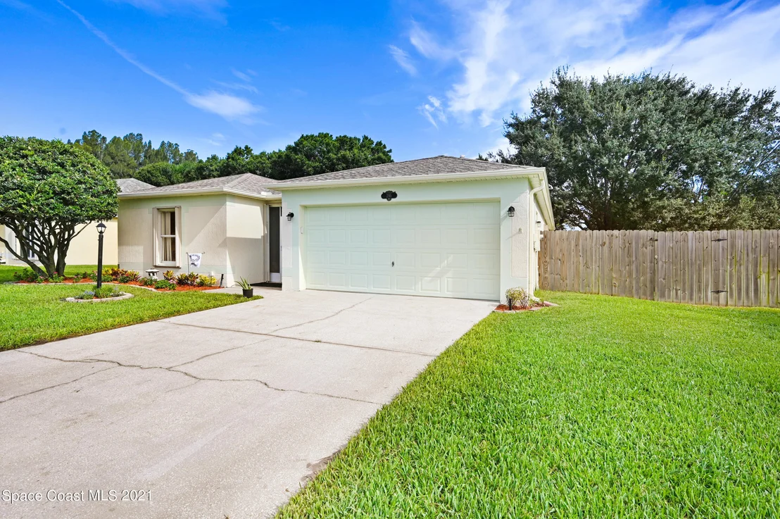 Photo of 295 Mcclain Drive