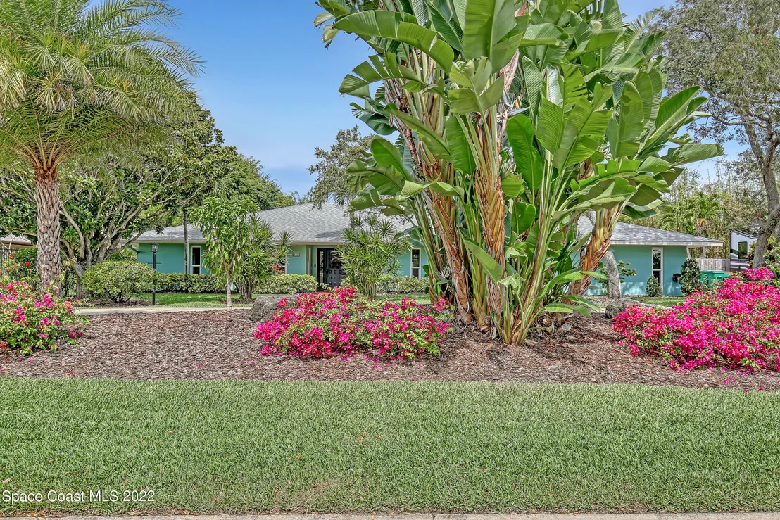 Photo of 400 Mosswood Boulevard