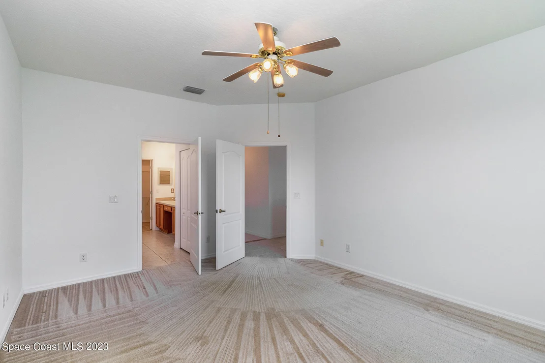 Photo of 145 Calico Lane