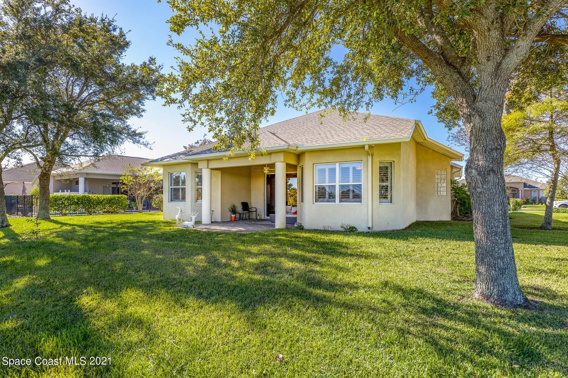Photo of 5931 Herons Landing Drive