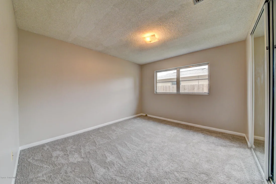 Photo of 909 Jefferson Road