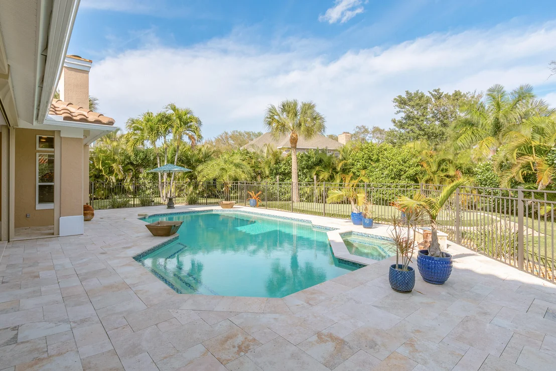Photo of 620 Crassas Drive