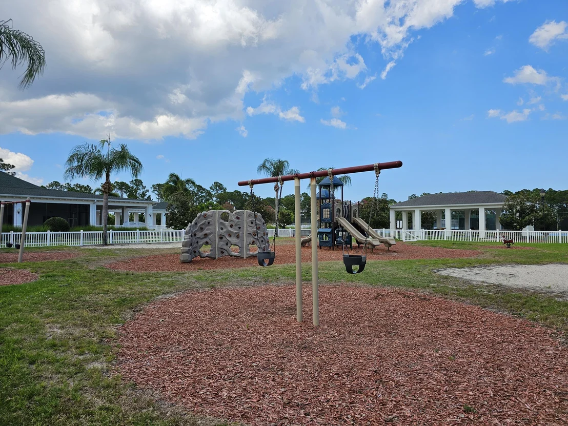 Photo of 325 Abernathy Circle