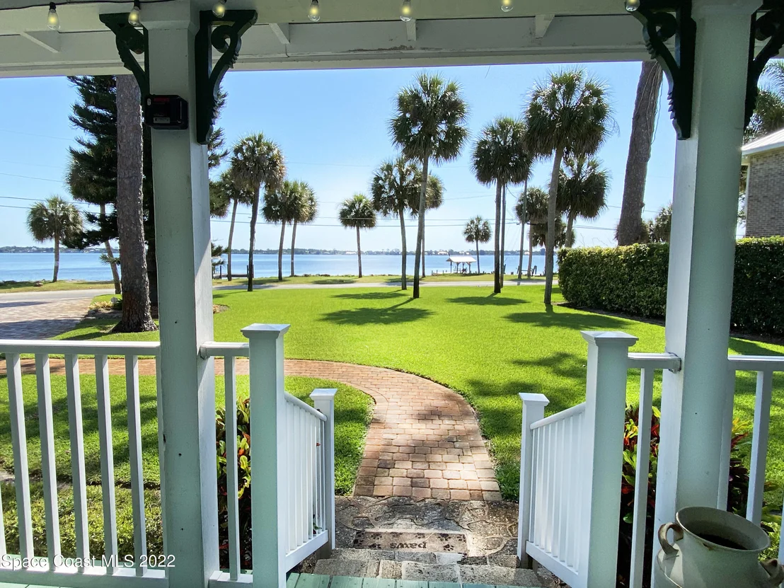 Photo of 1935 Rockledge Drive