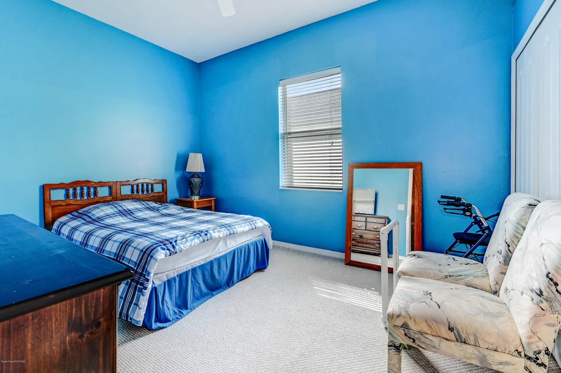 Photo of 1830 Windbrook Drive SE