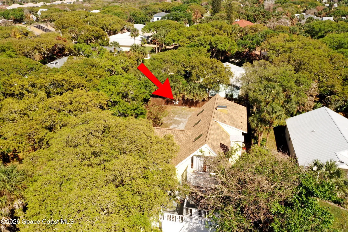 Photo of 5875 Riverside Drive