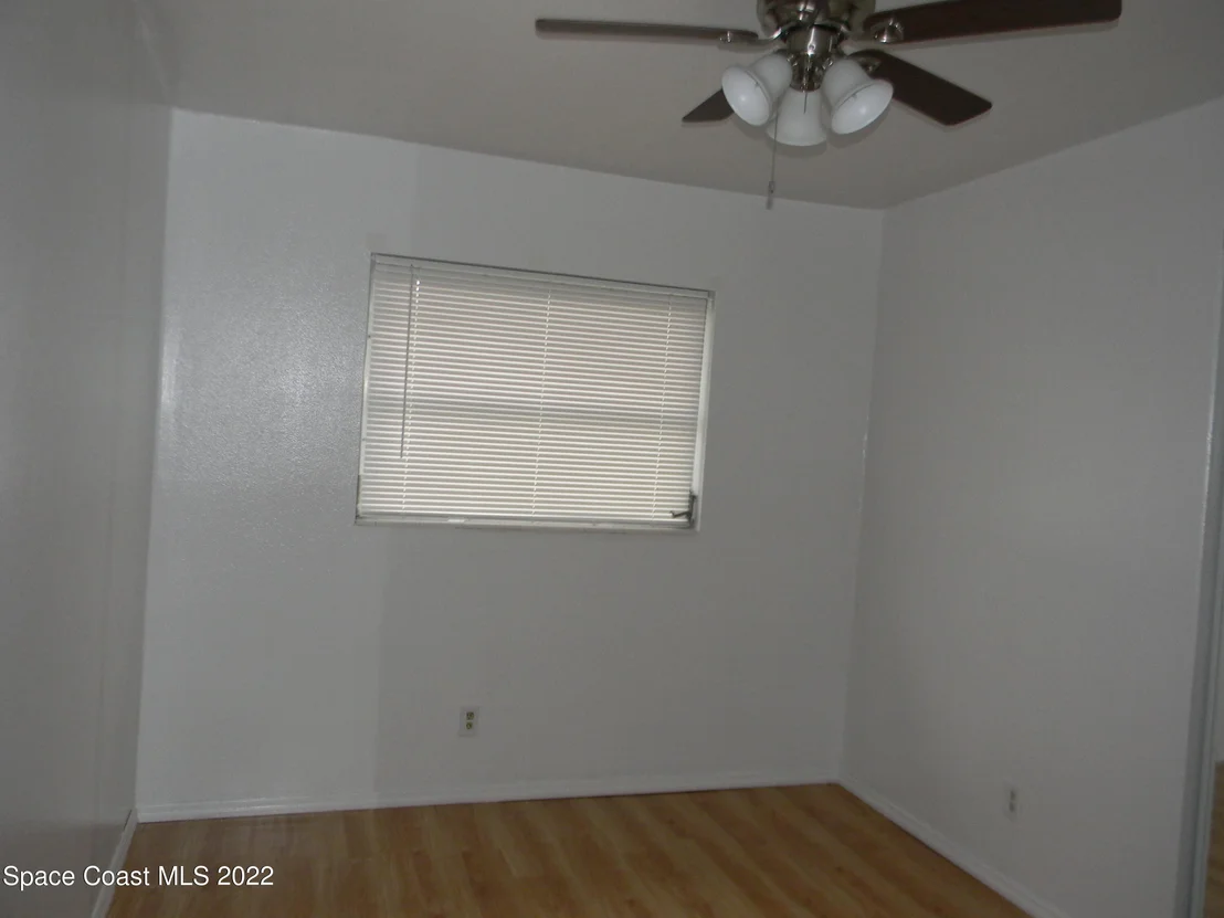 Photo of 2132 Lakeview Drive