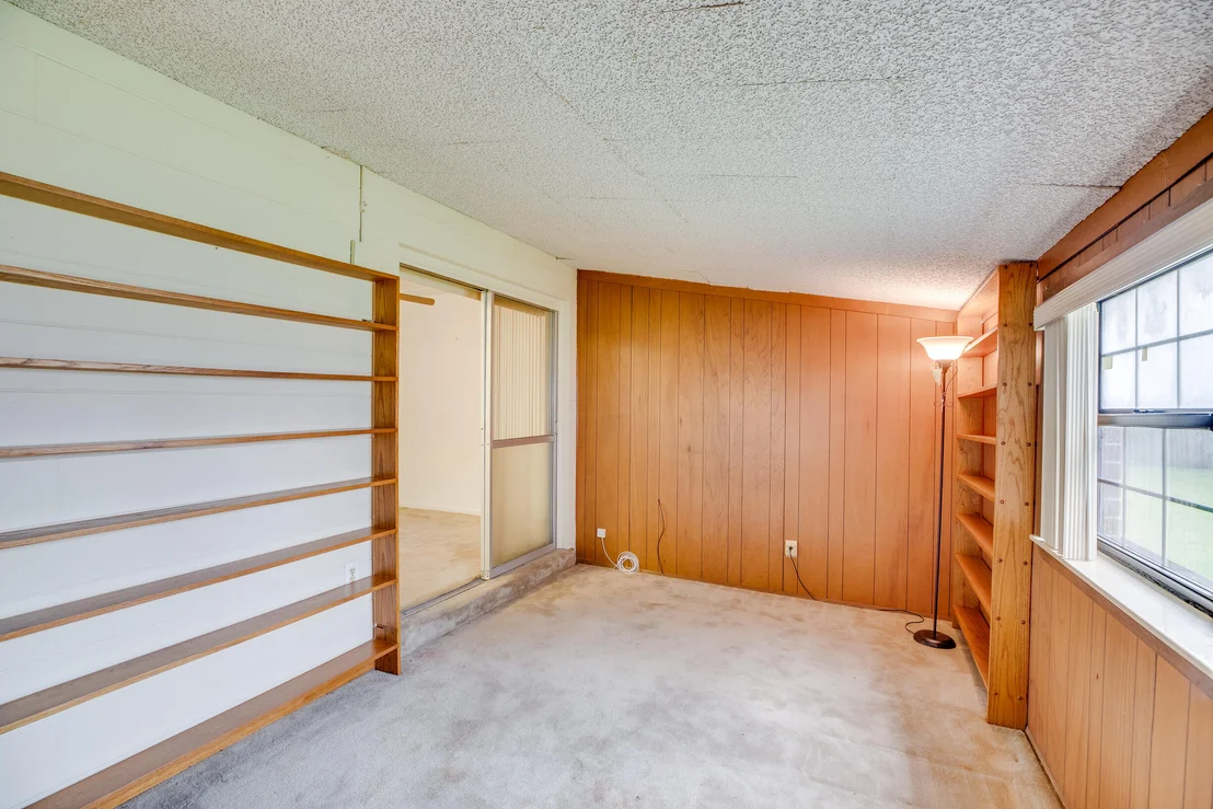 Photo of 1027 Green Road
