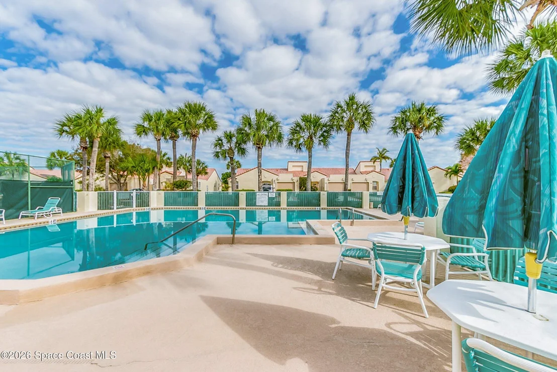 Photo of 718 Pine Island Drive